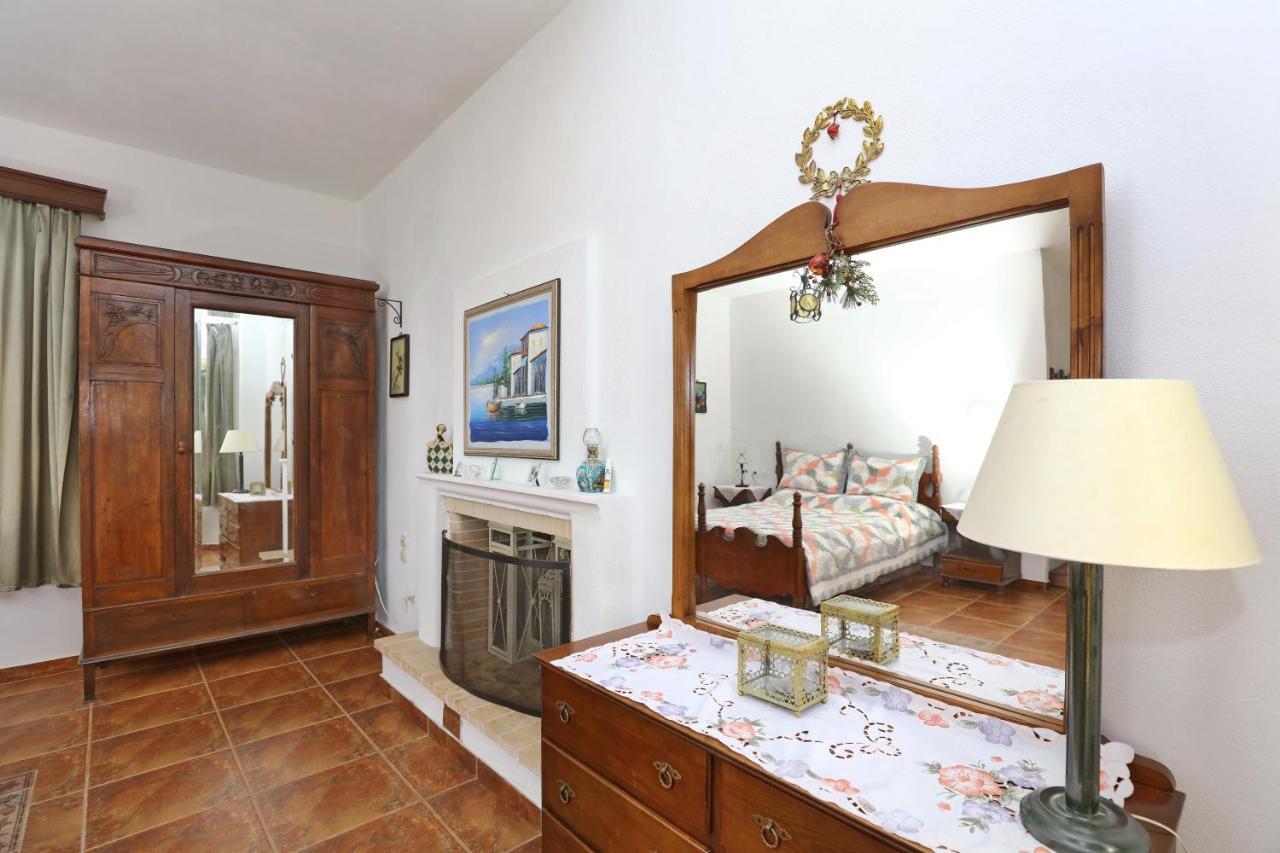 Aloni Villa سكوبيلوس تاون المظهر الخارجي الصورة