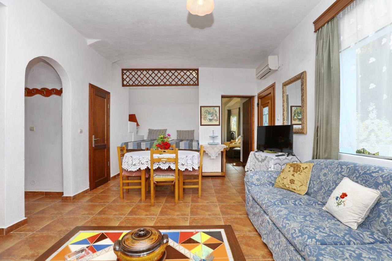 Aloni Villa سكوبيلوس تاون المظهر الخارجي الصورة